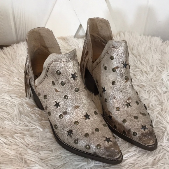 Circle G By Corral Western Studded Fringe Booties - Picture 1 of 9